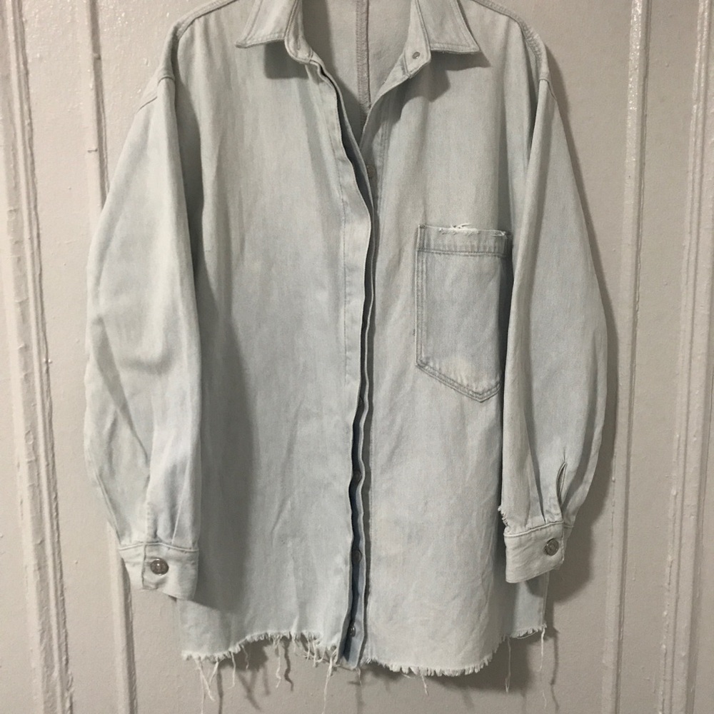 Zara Distressed Denim Shacket Medium